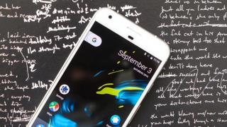 Google Pixel 2 este confirmat de către Rick Osterloh (SVP Hardware Google); va fi un device premium și va sosi anul acesta pe piață
