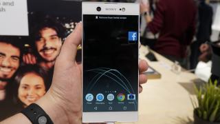 MWC 2017: Sony Xperia XA1 Ultra hands-on - phablet-ul Ultra revine, cu cameră de flagship (Video)