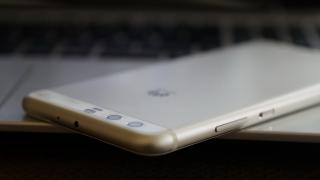 Mobicast 159: Podcast/videocast Mobilissimo.ro despre lansare BlackBerry Aurora, LeEco Le Pro 3 Elite, dimensiuni Galaxy S8 şi iPhone Edition, plus PSG - Barcelona
