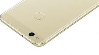 Huawei P10 lite este listat de un retailer italian la prețul de 349 euro; ar debuta comercial din 11 aprilie