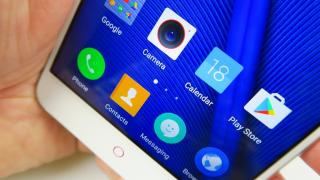 Nubia N1: Display luminos, bine calibrat