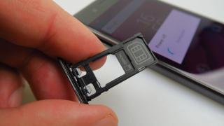 Sony Xperia X Performance: Conectivitate excelentă, cu WiFi foarte rapid, funcţie de robot telefonic