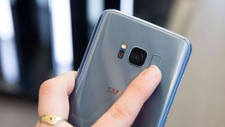 Samsung Galaxy S8 ar fi primit scannerul de amprente din spate în ultima clipă; Există indicii din rândul partenerilor companiei