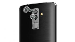 Cameră duală în faţă, cameră duală în spate - el este Alcatel Flash