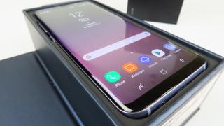 Și tu poți avea un Samsung Galaxy S8! Orange oferă posibilitatea de achiziție a telefonului în rate pe factură!