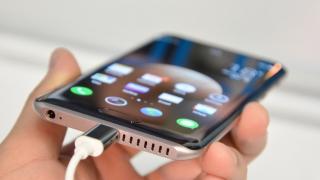 Turul Magazinelor #173: Superbul Huawei Honor Magic ajunge în România, jucărie anti stres la câţiva dolari şi Huawei P10 64 GB la preţ foarte bun