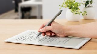 Sony prezintă o tabletă de 13.3 inch cu display e-ink; se numește DPT-RP1 și are un preț de 700 dolari