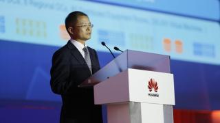 CEO-ul Huawei consideră smartwatch-urile inutile