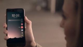 HTC U (Ocean) primeşte o scăpare nouă, aduce cu HTC U Ultra, e acoperit cu sticlă şi nu are jack audio