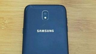 Samsung Galaxy J5 (2017) apare în câteva fotografii reale ce dezvăluie un design nu tocmai inspirat