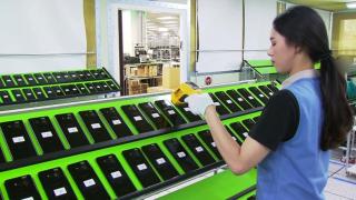 Samsung detaliază modul în care sunt testate bateriile telefoanelor Galaxy S8, cu un procedeu în 8 paşi (Video)