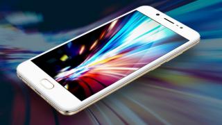 Vivo V5s vine cu o cameră selfie de 20 megapixeli; costă 300 dolari și mai aduce 4 GB RAM (Video)