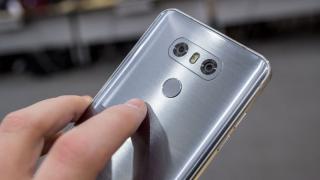 LG G6 disponibil de astăzi în magazinele Vodafone; prețurile încep de la 234 euro împreună cu abonament Super RED 49