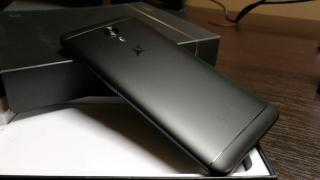 Mobicast #167: Podcast/Videocast Mobilissimo.ro despre lansarea lui Surface Laptop, Windows 10 S, Huawei P10 Lite în teste, dispută Qualcomm - Apple şi Comic Con 2017