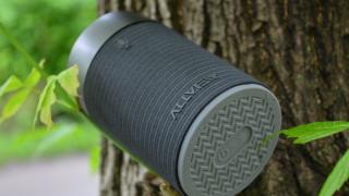 Allview V-Bass Review: difuzorul smart cu Amazon Alexa de care ai nevoie, acasă, la birou sau pe bordul maşinii (Video)