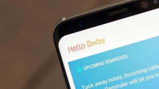 Samsung ar lucra la o boxă smart cu Bixby la bord; un brevet ne prezintă un dispozitiv similar lui Amazon Echo Show