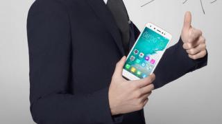 Telefonul cu 4 camere reapare! Gionee S10 debutează pe 26 mai şi apare într-o galerie generoasă