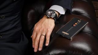 Lamborghini ALPHA ONE este un nou smartphone de lux, cu preţ peste 2000 de dolari; Evident debutează în Rusia