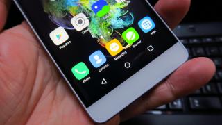 Bluboo Picasso 4G: OS, UI aplicaţii cu Marshmallow şi interfaţă copilăroasă