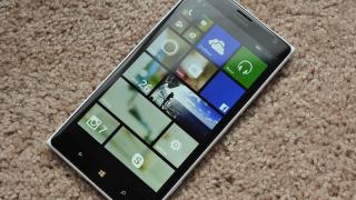 Doar 7 smartphone-uri Windows Phone se mai află listate în Microsoft Store; compania nu renunță complet la acest OS