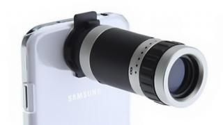 Turul Magazinelor #206: Turul spinnerelor de relaxare, al roboţilor noi de la Quickmobile şi al accesoriilor foto pentru smartphone