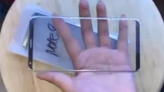 Samsung Galaxy Note 8 are panoul frontal scăpat pe web, într-un clip (Video)