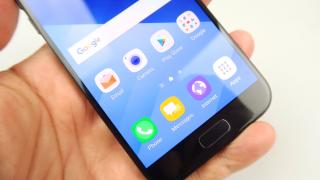 Samsung Galaxy A5 (2017): Display viu, performant, luminos