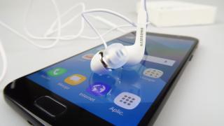 Samsung Galaxy A5 (2017): Multimedia cu multe opţiuni de egalizare, volum mediu