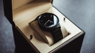 Ceasul inteligent Huawei Watch W1 primește o reducere de 38% pe QuickMobile; costă 879 lei acum și retailerul ne-a pregătit mai multe promoții de weekend!