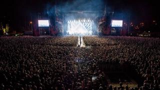 Un număr record de 62 telefoane au fost furate de doi români în mai puțin de 2 ore în cadrul unui festival de muzică din Madrid