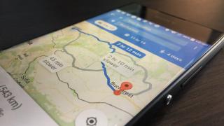 Google Maps îți indică de acum când să pornești la drum să nu ai parte de aglomerații