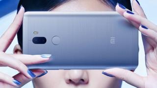 Xiaomi Mi 5S Plus la prețul de 1.425 lei cu tot cu taxe pe GearBest; în versiunea internațională cu 4 GB RAM