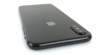 iPhone 8 ar putea să filmeze în 4K la 60 FPS atât cu camera frontală, cât şi cu cea din spate