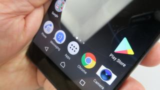 Sony Xperia XA1 Ultra: OS, UI, aplicaţii tipice Xperia, cu aer de PlayStation şi Nougat
