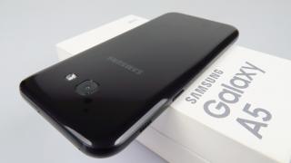 Samsung distribuie actualizarea la Android Nougat pentru smartphone-ul Galaxy A5 (2017)