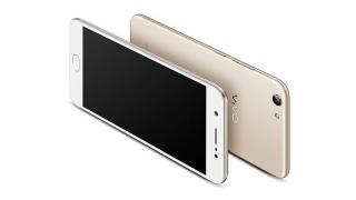 Vivo lansează telefonul Y69, cu cameră selfie de 16 megapixeli, blitz frontal şi dotări midrange
