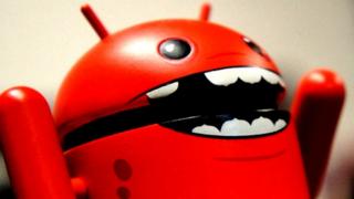 Google scoate din Play Store 300 de aplicaţii Android care hăckuiau telefoanele şi porneau atacuri DDoS