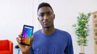 Marques Brownlee ne oferă primele sale impresii despre Xiaomi Mi Mix 2; YouTuber-ul pare încântat de noul smartphone