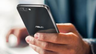 ASUS X018D ar putea fi primul smartphone cu display 18:9 al taiwanezilor; apare în GFXBench cu dotări modeste