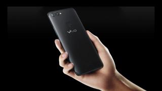 Vivo X20 și Vivo X20 Plus devin oficiale cu panouri Super AMOLED 18:9, procesor Snapdragon 660 și 4 GB RAM