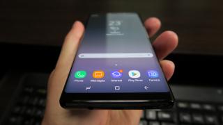 Samsung Galaxy Note 8: Display luminos, super imersiv, plin de opţiuni şi setări