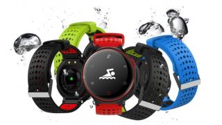 Microwear X2 este smartwatch-ul ideal pentru sportivi; costă 30 dolari și oferă senzor de puls, certificare IP68