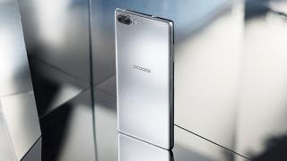 Doogee Mix debutează pe cale oficială în România! Se vinde deja pe eMAG