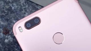 Xiaomi Mi A1 ajunge în România la cost rezonabil la PCGarage.ro (oficial); Telefon cu Android stock şi cameră duală