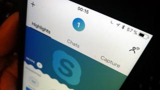 Microsoft încearcă să înghesuie Cortana până și în Skype