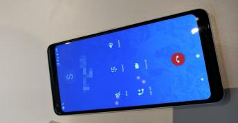 Google integrează funcţiile aplicaţiei Duo în Dialer si Messages, cu shortcut pentru apelare video