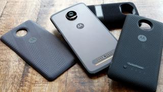 Preț și disponibilitate Motorola Moto Z2 Play în România