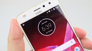 Motorola Moto Z2 Play: Design ultra-subţire, premium, lat
