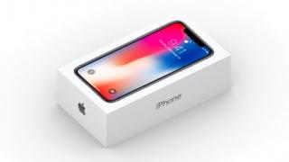 iPhone X va fi disponibil în 2-3 milioane de unităţi în ziua lansării în magazine, conform analiştilor