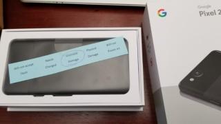Google Pixel 2 are iar probleme: o unitate care nu a trecut controlul calităţii ajunge la client; Alte unităţi produc sunete ciudate